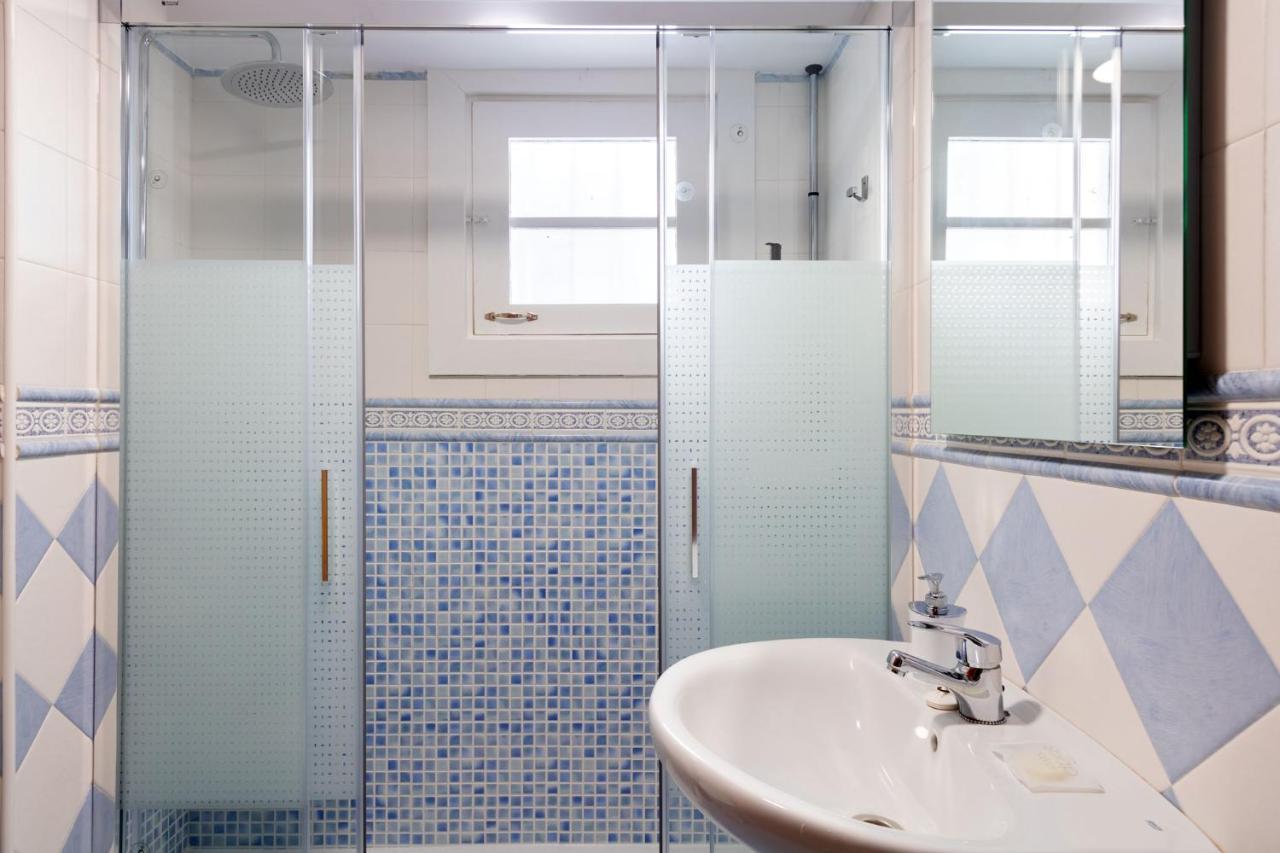 El Salvador City Center Suite By Valcambre Seville Exterior photo